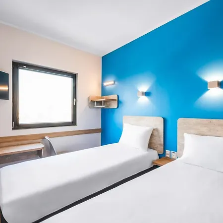Ibis Budget Santiago Providencia Exterior photo